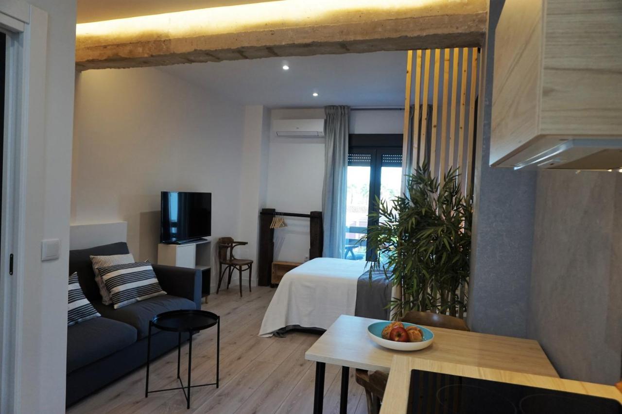 Apartamentos IMPLUVIUM plaza del Parador Mérida Exterior foto
